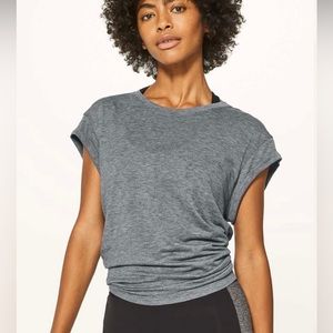 Lululemon NWT Box it Put short sleeve top sz 2 gray
